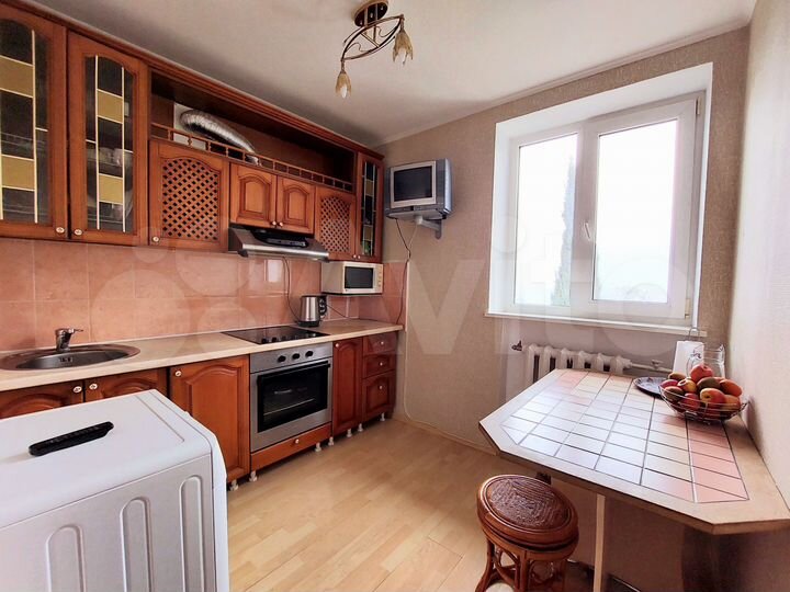 2-к. квартира, 47 м², 4/4 эт.