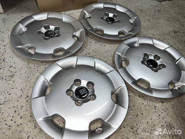 Новые колпаки Volvo XC90 R16 оригинал