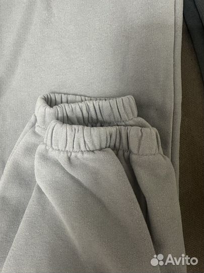 Костюм брюки и толстовка