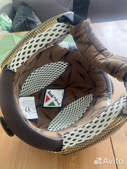 Шлем горнолыжный с визором