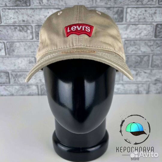 Бейсболка Levi's Strauss & Co