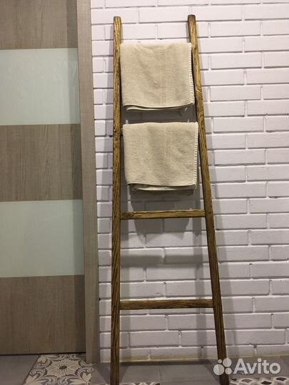 Вешалка для полотенец стремянка