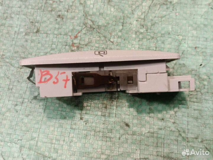 Плафон салонный Volkswagen Passat B5+