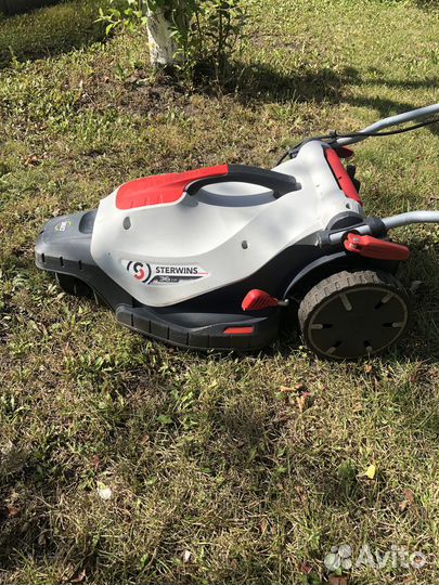 Продам газонокосилку