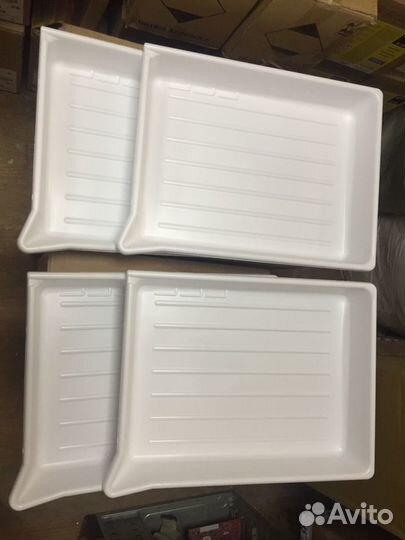 Продам фотокюветы 4 шт