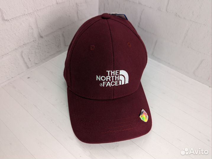 Кепка the north face новая