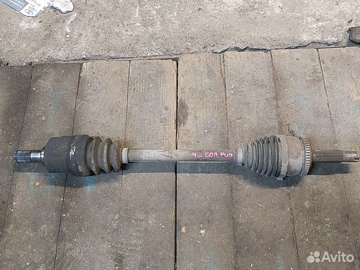 Привод левый Hyundai Solaris G4FC