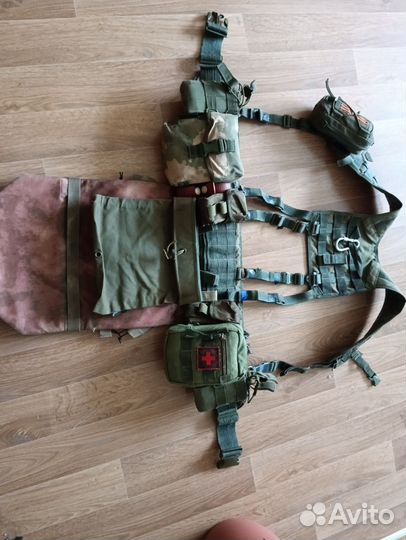 Боевой пояс с подсумками