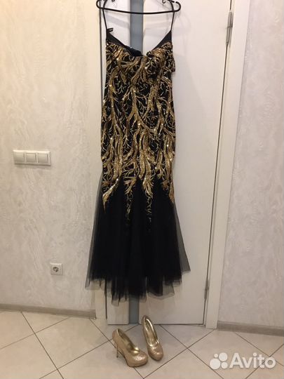 Платье вечернее