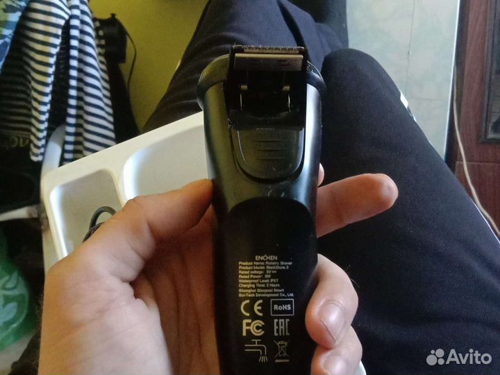 Электро бритва enchen