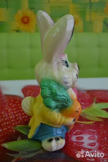 Зайчик - копилка большой, новый