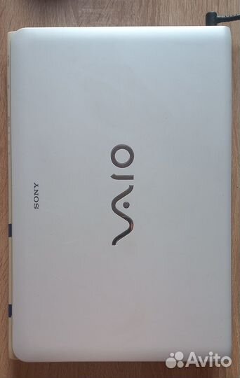 Ноутбук sony vaio SVE1511V1R