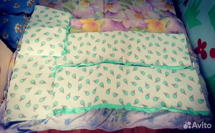 Бортики в кроватку