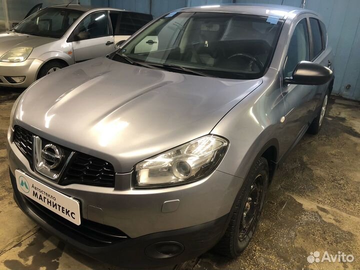 Стекло лобовое Nissan Qashqai с гарантией