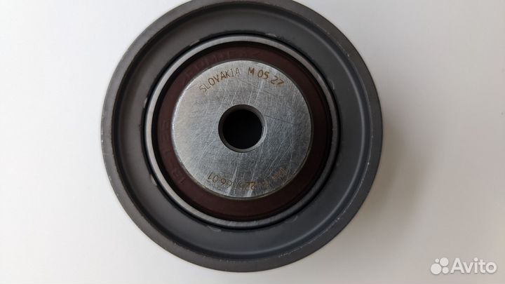 Ролик ремня грм SNR GE357.25