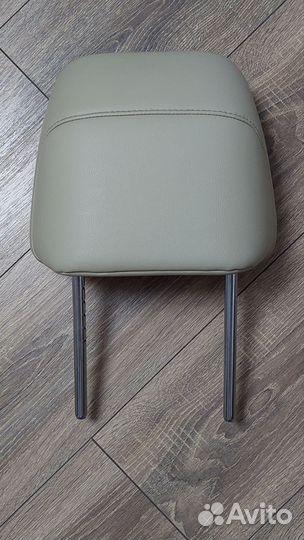 Подголовник передний Nissan teana