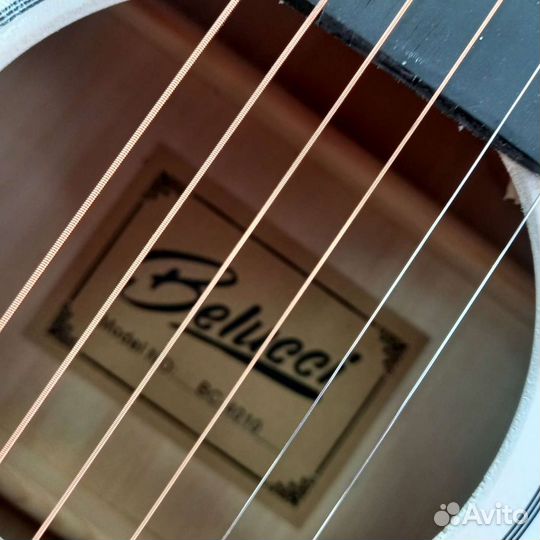 Акустическая гитара Belucci