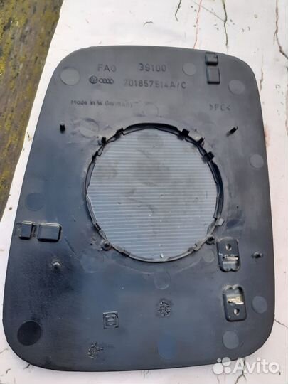 Зеркальный элемент VW T4 правый