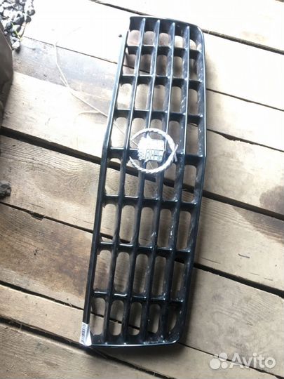 Решетка радиатора Cadillac Seville