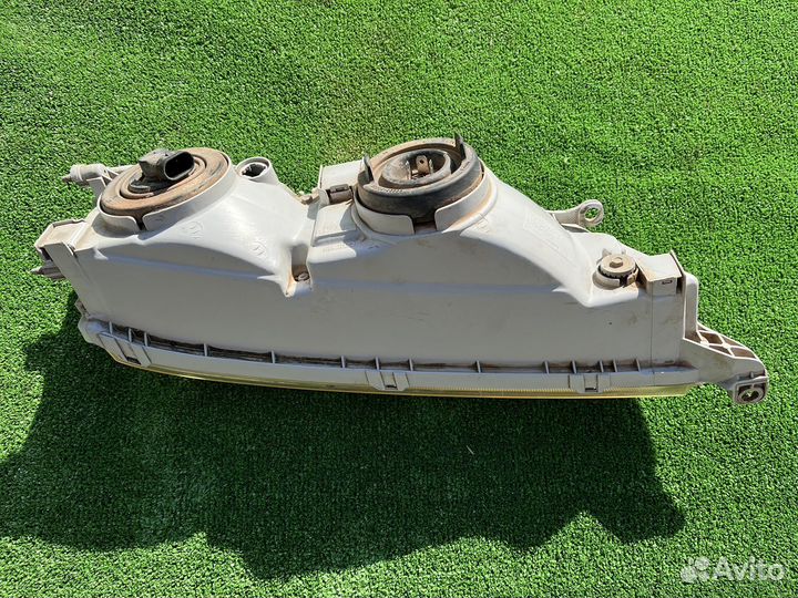 Фары Toyota Mark 2 JZX100