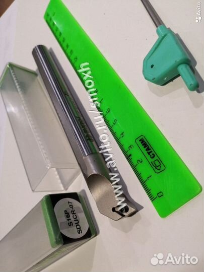 Токарные резец