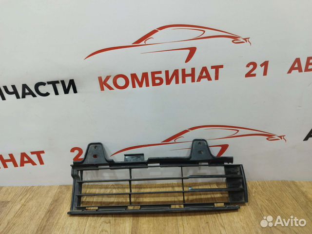 Решетка бампера LH Toyota Land Cruiser 200