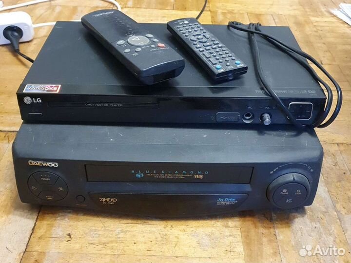 Видеомагнитофон daewoo и LG плеер