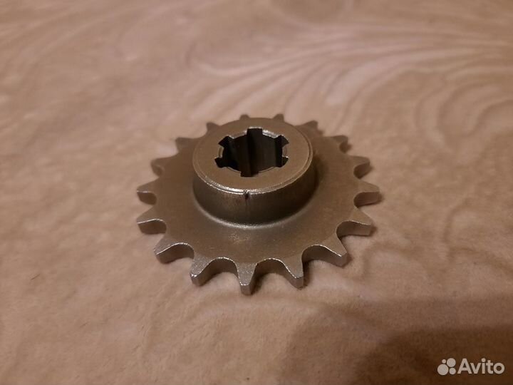 Звездочка 17 зубьев для триммерного редуктора 1:5