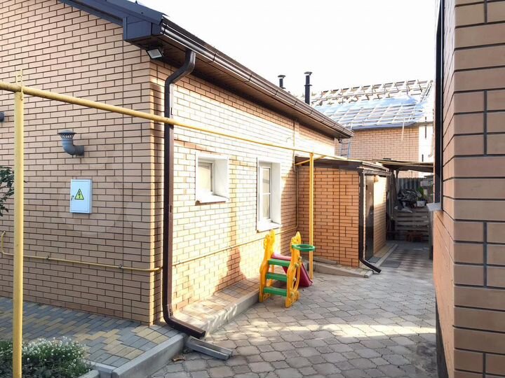 Дом 90 м² на участке 5 сот.