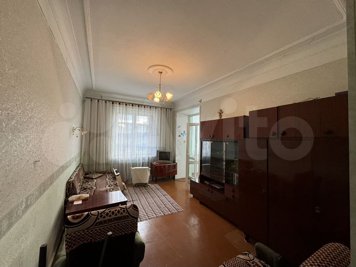 Комната 31 м² в 3-к., 2/4 эт.