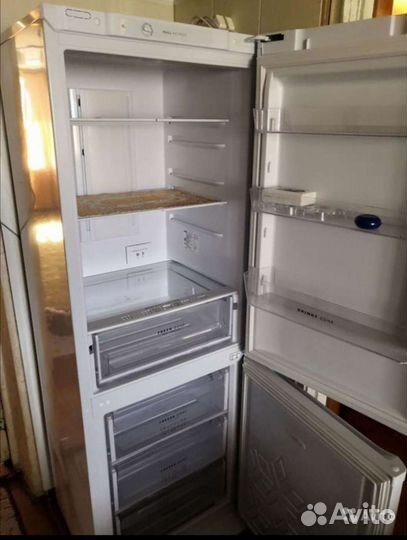 Продаётся холодильник Бирюса 320NF