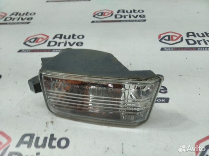 Поворотник передний левый Toyota Rav4 ACA20 1AZ