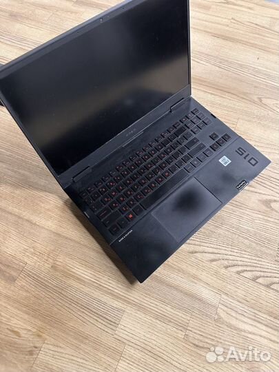 Omen Laptop 15-ek1010ur в топ-комплектации