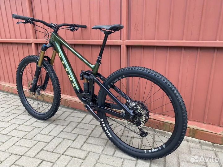 Топовый Vitus Sommet 29 CRX (2023)