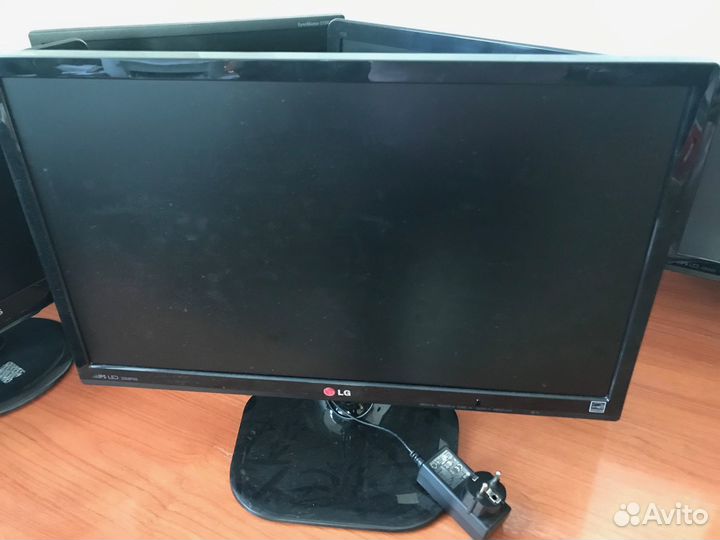 Мониторы Philips, лok