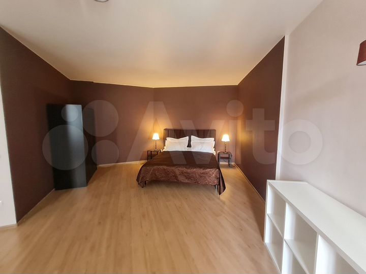 2-к. квартира, 56 м², 12/17 эт.