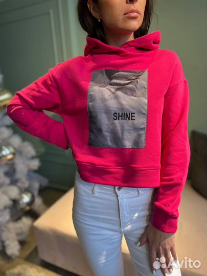 Пакет с новыми вещами