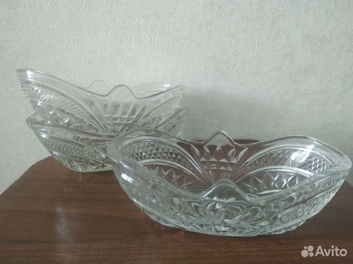 Хрустальная ваза