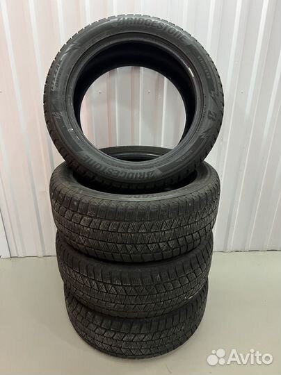 Bridgestone Blizzak DM-V3 275/50 R21 113T