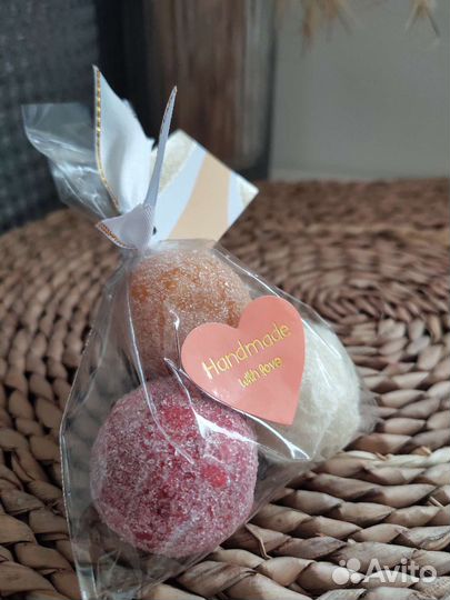 Подарочки/комплименты Скраб-конфеты для тела