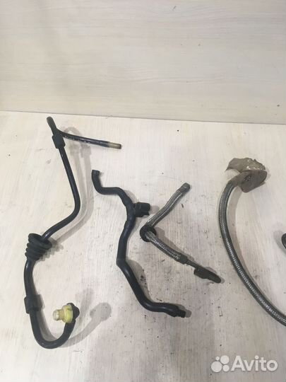 Трубка топливная вакуумная Мерседес W211 3.2 М112