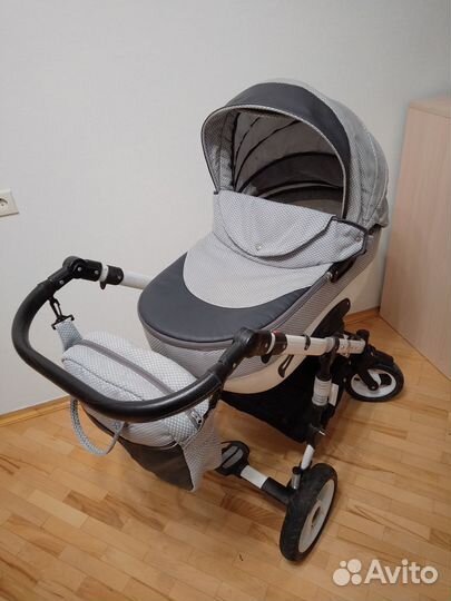Детская коляска