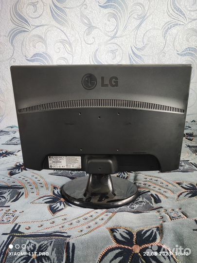 Монитор Lg Flatron w2043s