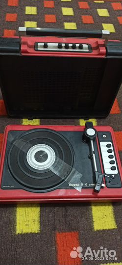 Электрофон лидер-206