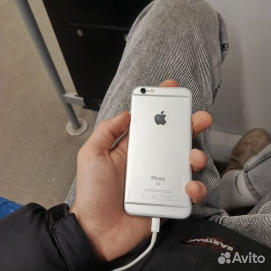 iPhone 6S, 128 ГБ