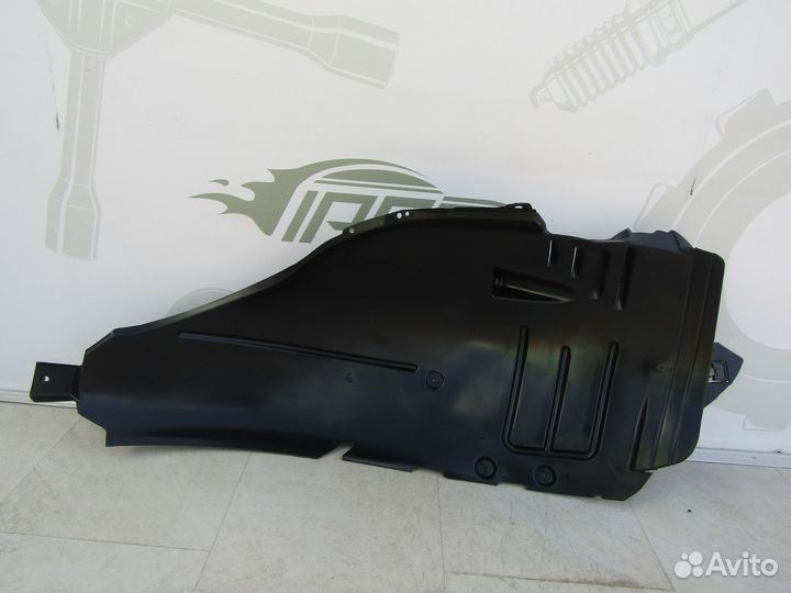 Подкрылок передний Mercedes W221 A2216900730