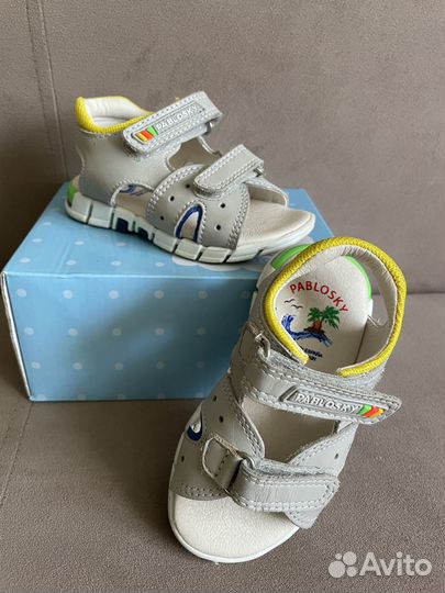 Сандали детские