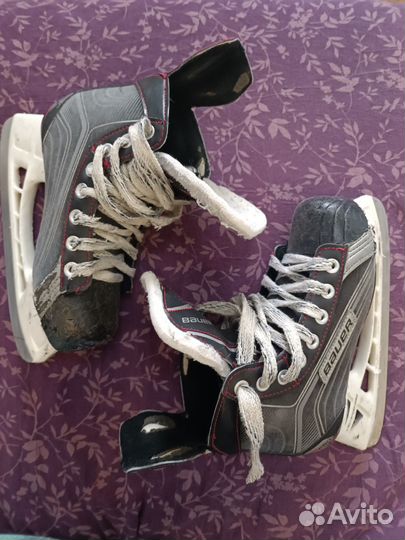 Хоккейные коньки bauer vapor x pro р.35