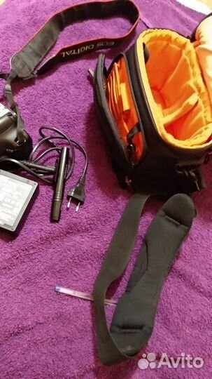 Зеркальный фотоаппарат canon 550d