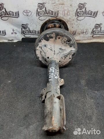 Амортизатор передний левый Toyota Rav 4 Xa 20